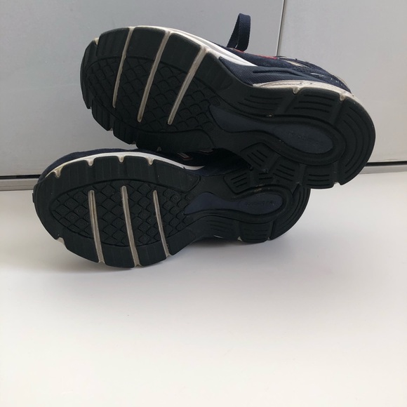 Boys New Balance - Picture 5 of 7